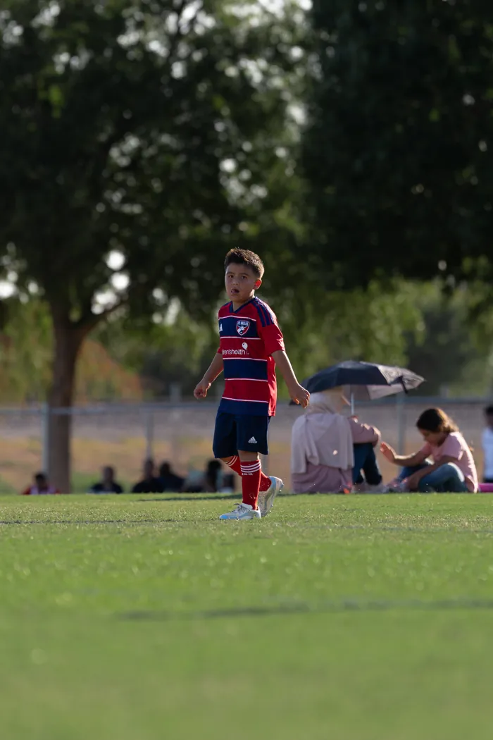 Lee, FC Dallas number 5, game action photo 16 of 18